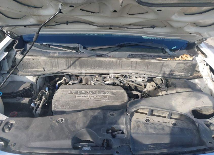 Photo 10 of 2013 Honda Pilot TOURING (VIN 5FNYF3H91DB019489)