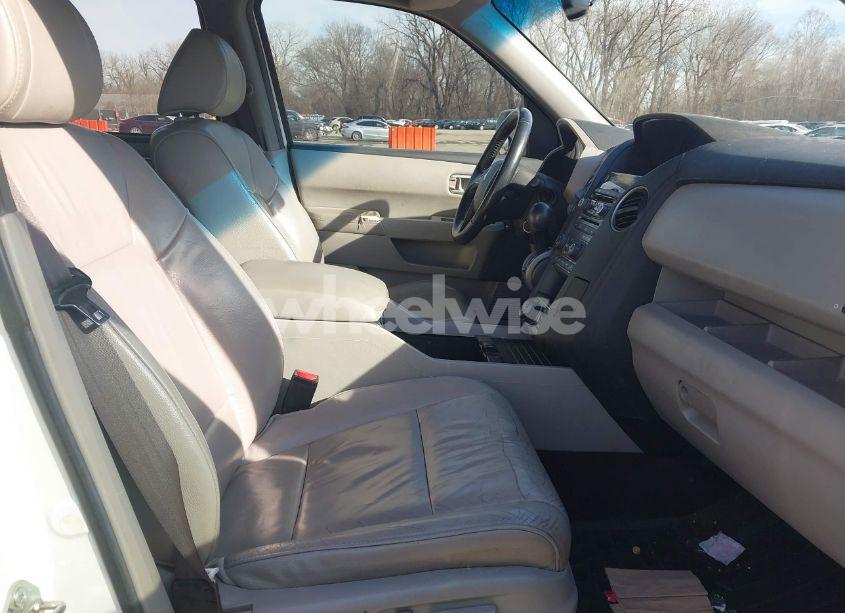 Photo 5 of 2013 Honda Pilot TOURING (VIN 5FNYF3H91DB019489)