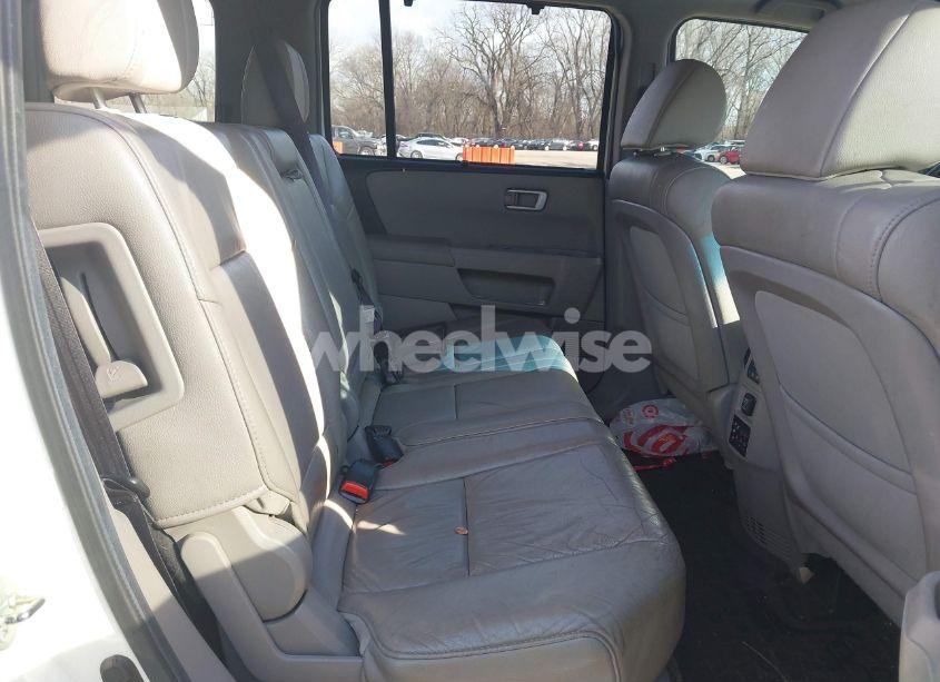 Photo 8 of 2013 Honda Pilot TOURING (VIN 5FNYF3H91DB019489)