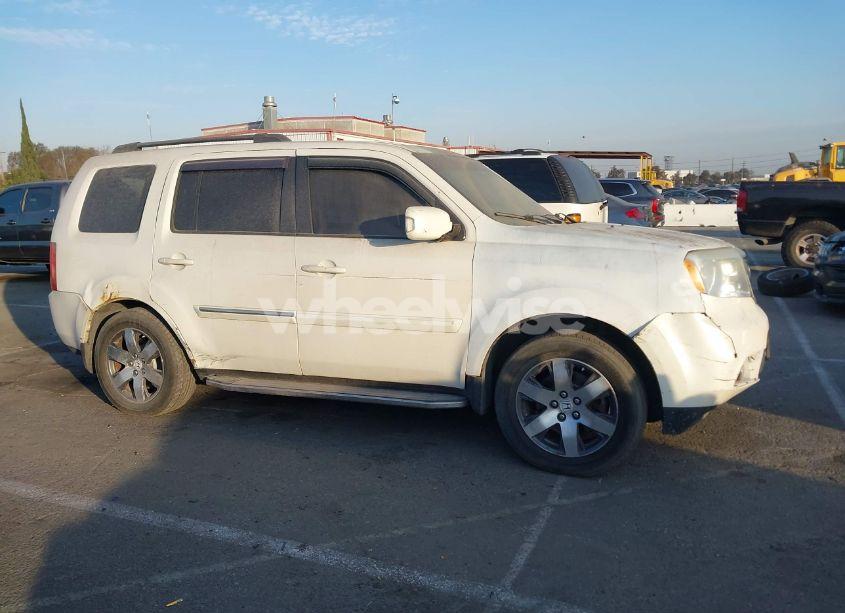 Photo 13 of 2013 Honda Pilot TOURING (VIN 5FNYF3H92DB013488)