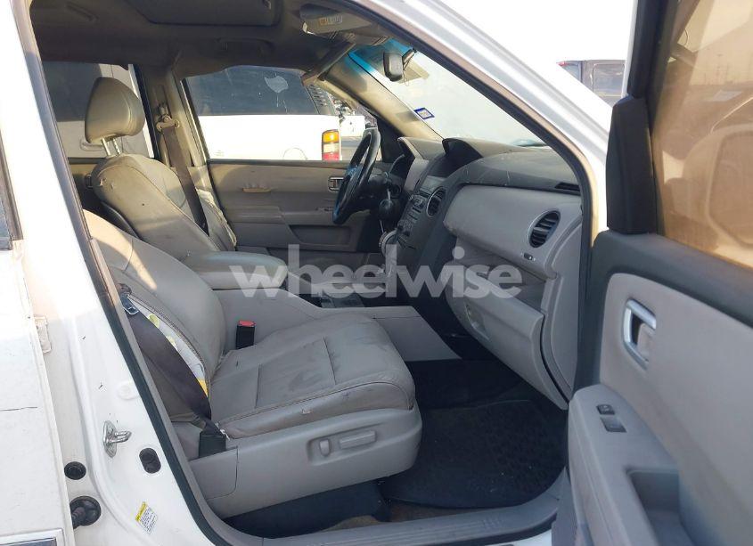 Photo 5 of 2013 Honda Pilot TOURING (VIN 5FNYF3H92DB013488)