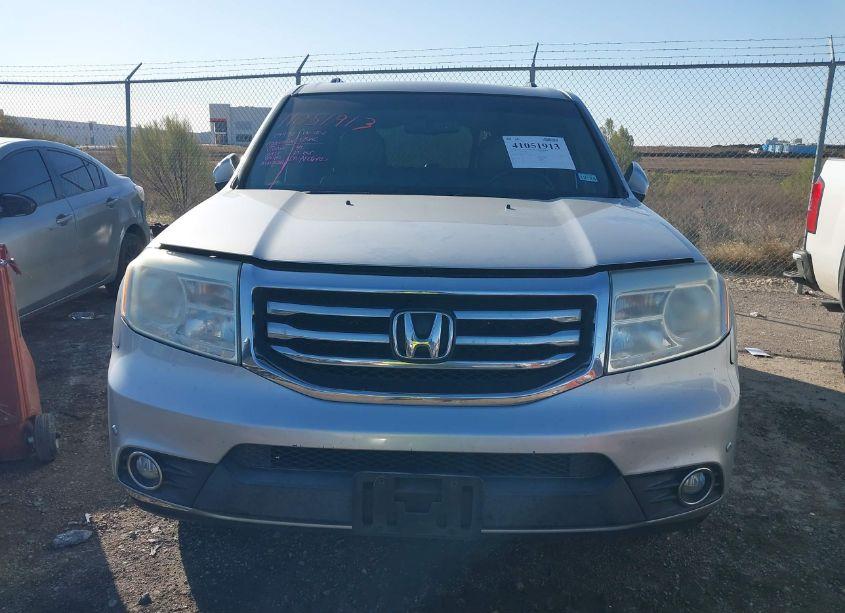 Photo 12 of 2013 Honda Pilot TOURING (VIN 5FNYF3H92DB017444)