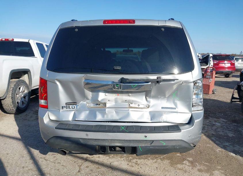 Photo 16 of 2013 Honda Pilot TOURING (VIN 5FNYF3H92DB017444)