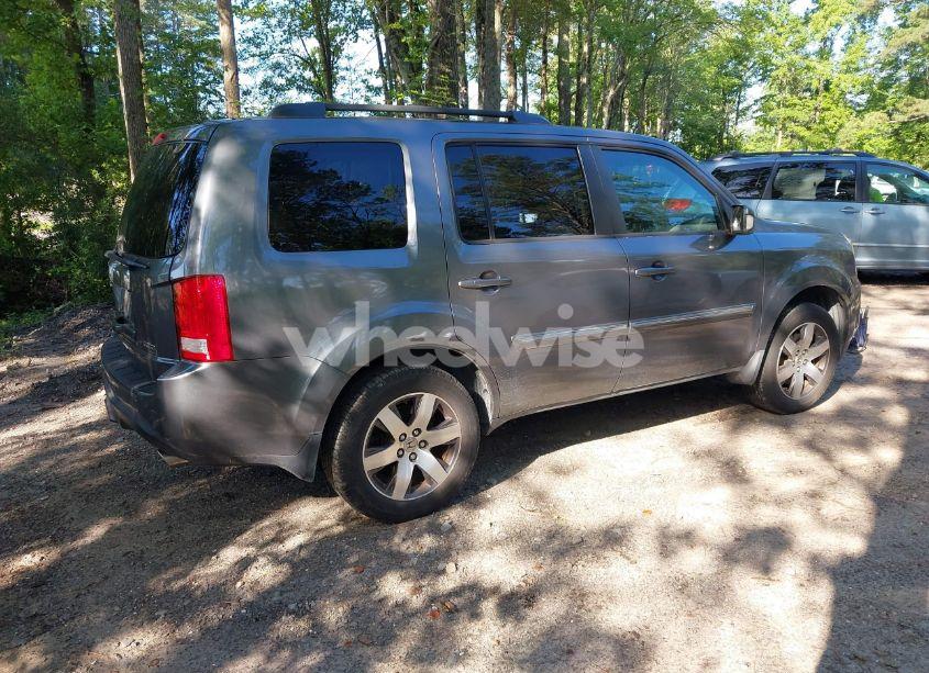 Photo 4 of 2012 Honda Pilot TOURING (VIN 5FNYF3H93CB021825)