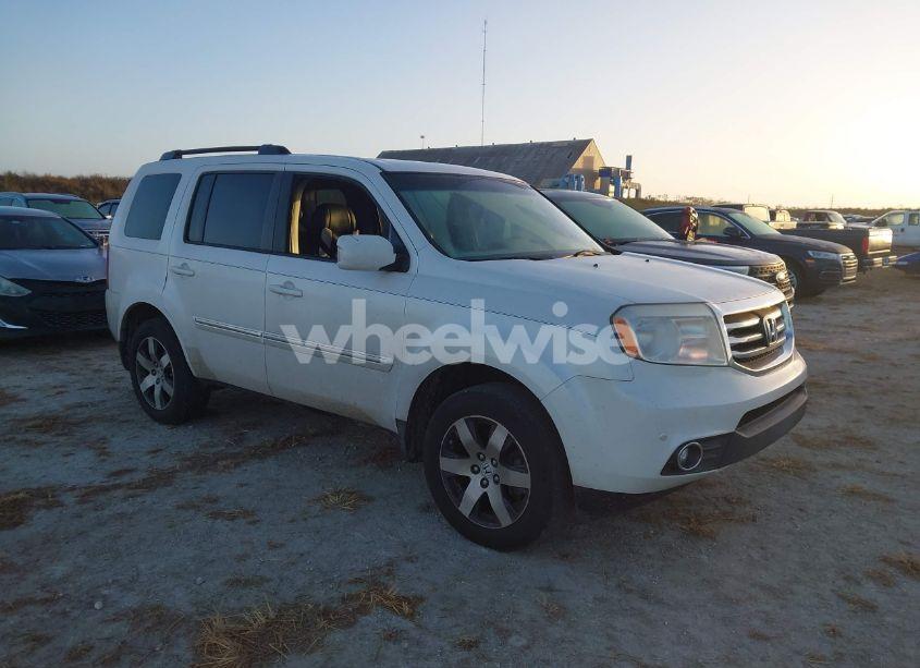 2012 Honda Pilot TOURING (VIN 5FNYF3H93CB023915) main photo