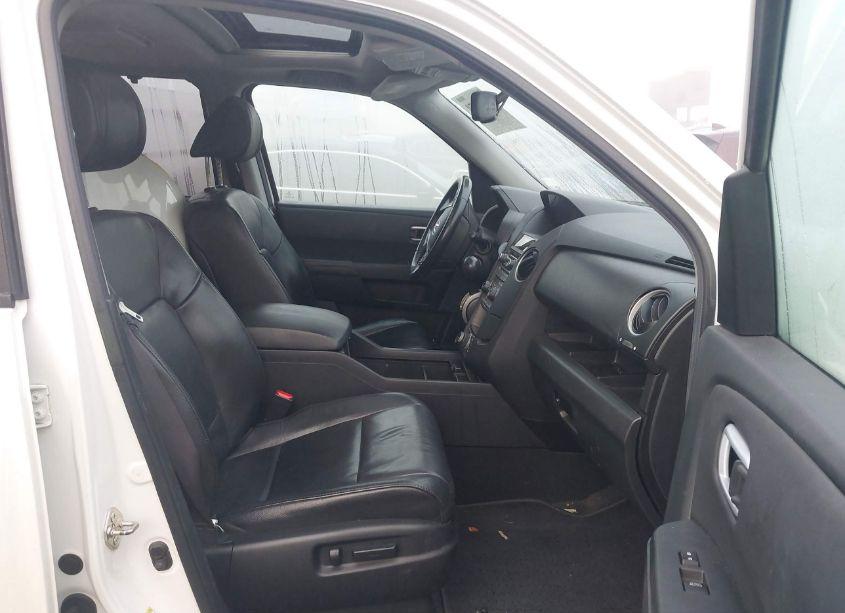 Photo 5 of 2013 Honda Pilot TOURING (VIN 5FNYF3H93DB011006)