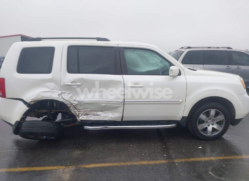 Photo 13 of 2014 Honda Pilot TOURING (VIN 5FNYF3H93EB027983)