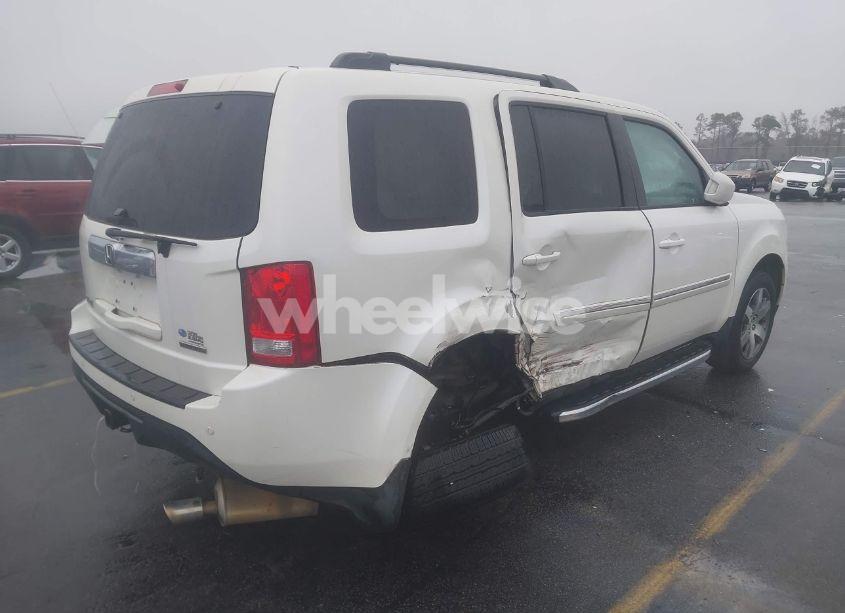 Photo 4 of 2014 Honda Pilot TOURING (VIN 5FNYF3H93EB027983)