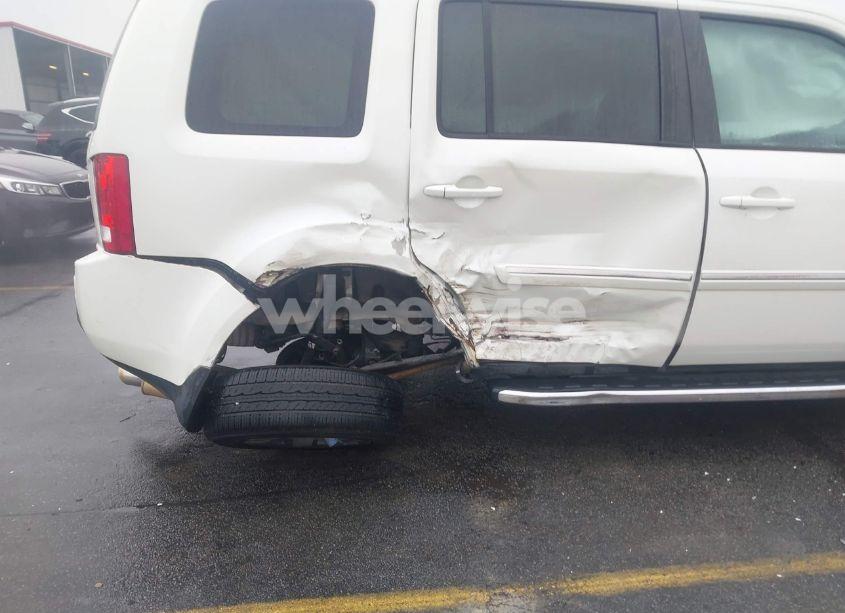 Photo 6 of 2014 Honda Pilot TOURING (VIN 5FNYF3H93EB027983)