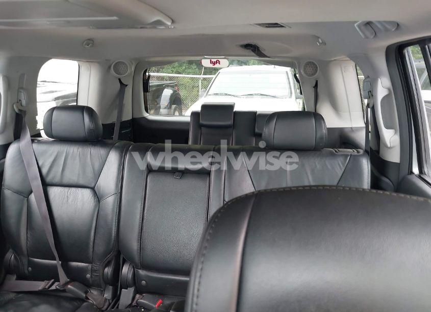 Photo 19 of 2010 Honda Pilot TOURING (VIN 5FNYF3H94AB022723)