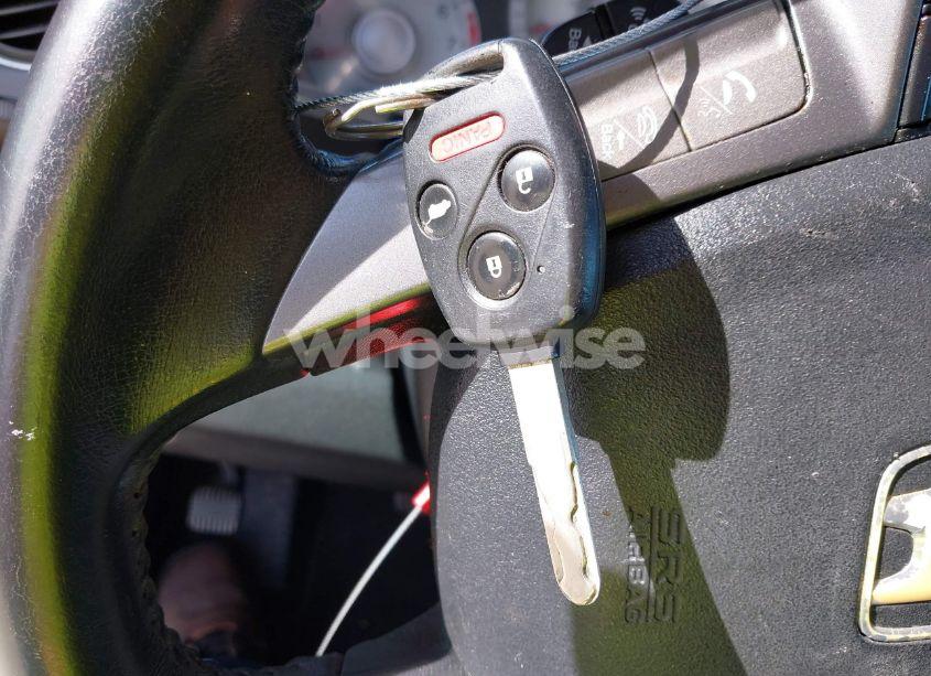 Photo 11 of 2011 Honda Pilot TOURING (VIN 5FNYF3H94BB027356)