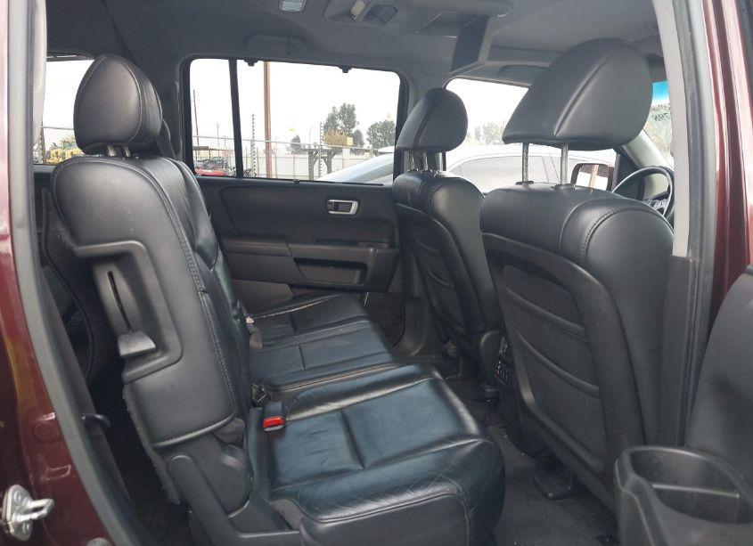 Photo 8 of 2011 Honda Pilot TOURING (VIN 5FNYF3H94BB046733)