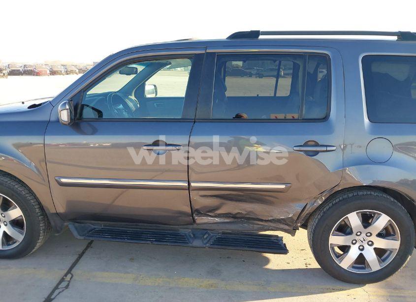 Photo 14 of 2015 Honda Pilot TOURING (VIN 5FNYF3H94FB011907)
