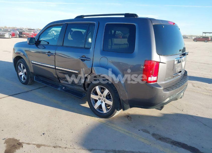 Photo 3 of 2015 Honda Pilot TOURING (VIN 5FNYF3H94FB011907)