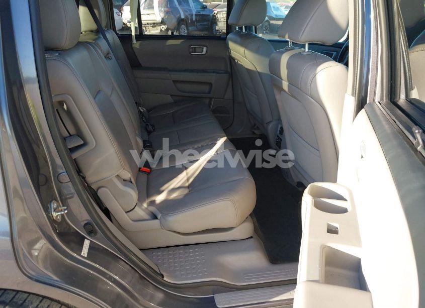 Photo 8 of 2015 Honda Pilot TOURING (VIN 5FNYF3H94FB011907)