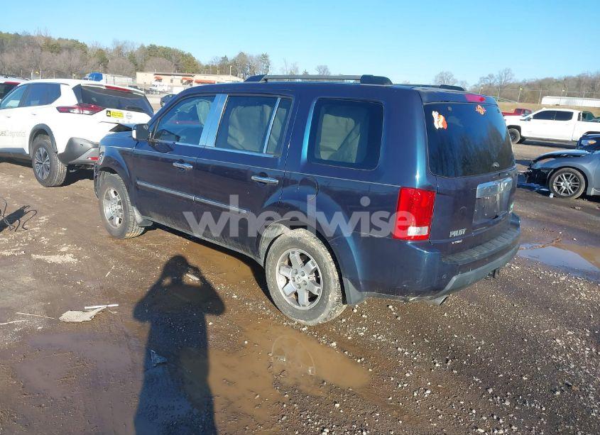 Photo 3 of 2010 Honda Pilot TOURING (VIN 5FNYF3H95AB008295)