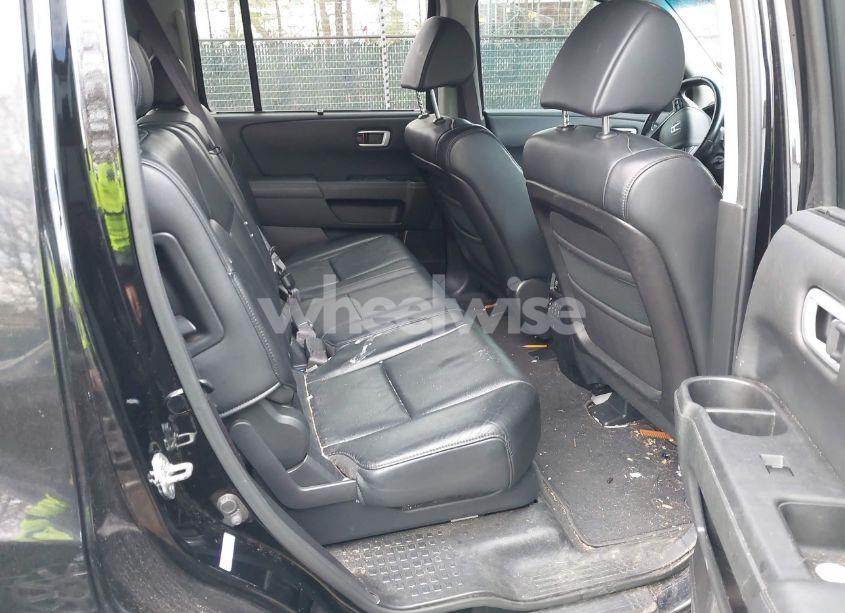 Photo 8 of 2011 Honda Pilot TOURING (VIN 5FNYF3H95BB005169)