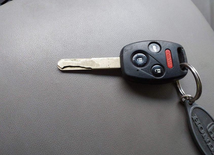 Photo 11 of 2011 Honda Pilot TOURING (VIN 5FNYF3H95BB051181)