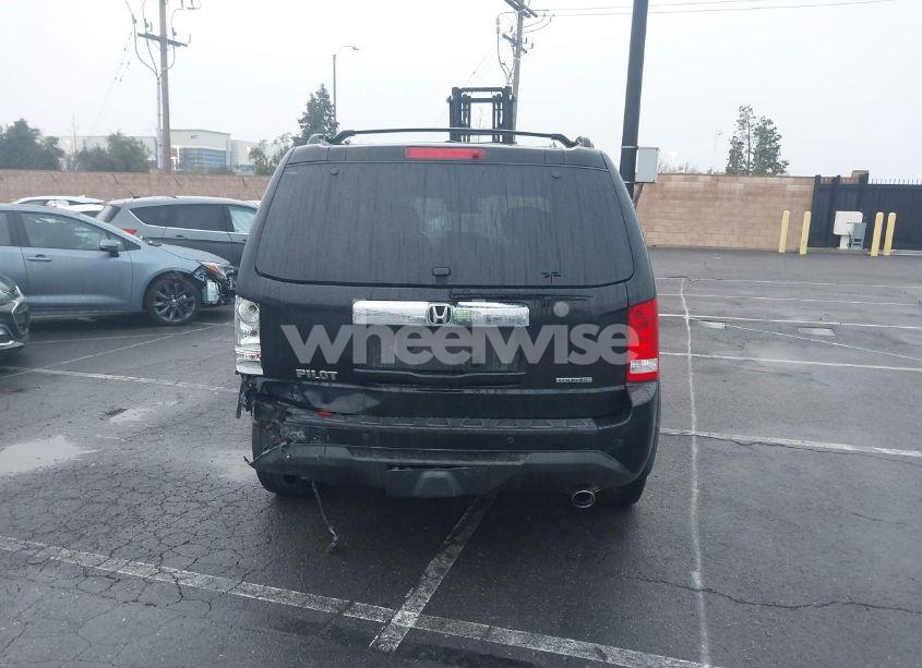 Photo 16 of 2015 Honda Pilot TOURING (VIN 5FNYF3H95FB028800)