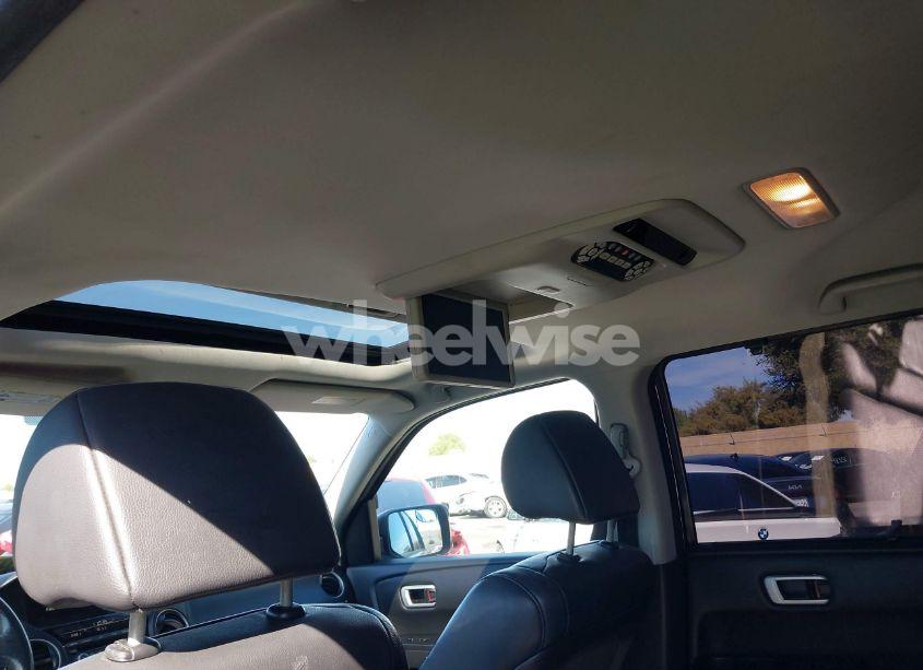 Photo 17 of 2015 Honda Pilot TOURING (VIN 5FNYF3H95FB028800)