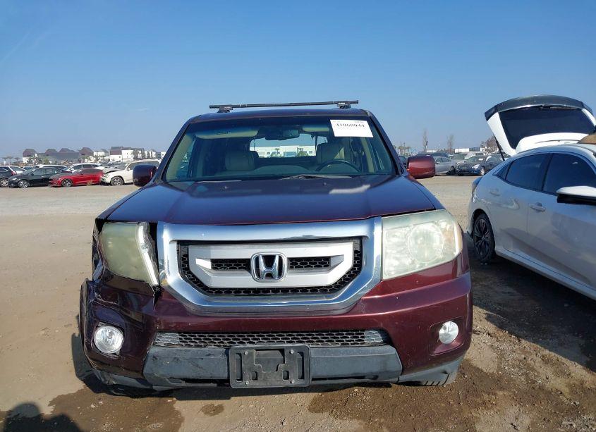 Photo 12 of 2010 Honda Pilot TOURING (VIN 5FNYF3H96AB021718)