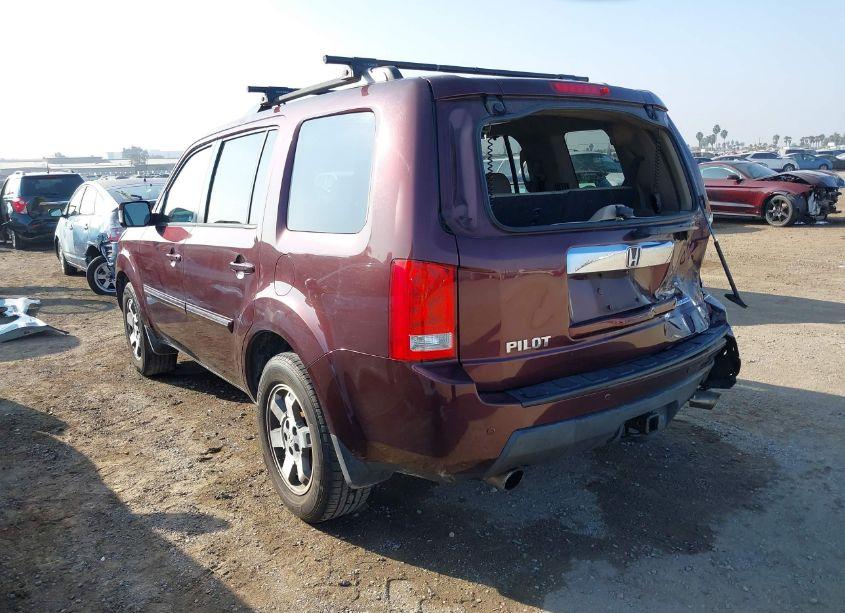 Photo 3 of 2010 Honda Pilot TOURING (VIN 5FNYF3H96AB021718)