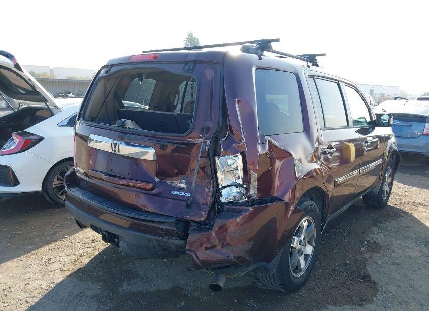 Photo 6 of 2010 Honda Pilot TOURING (VIN 5FNYF3H96AB021718)