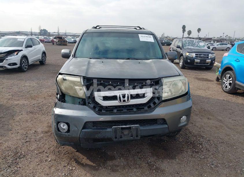 Photo 13 of 2011 Honda Pilot TOURING (VIN 5FNYF3H96BB019825)