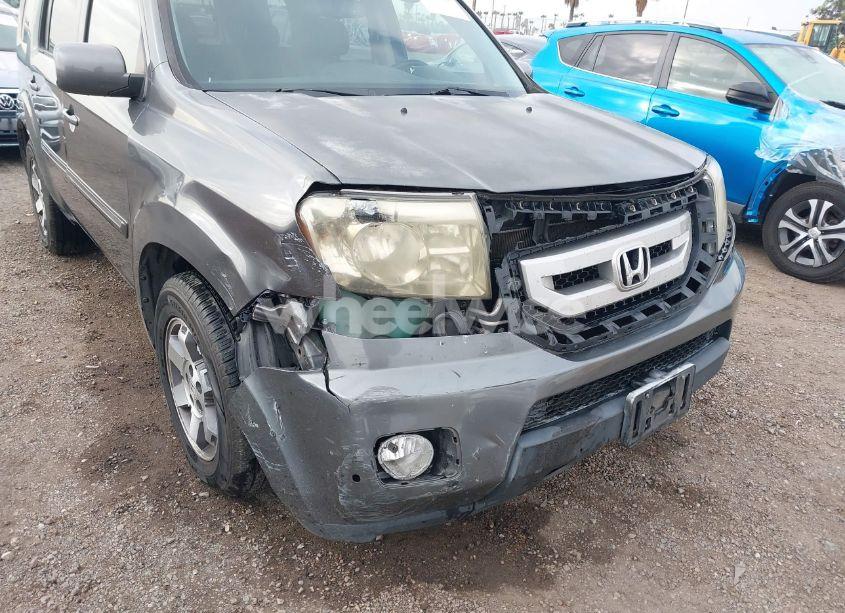 Photo 6 of 2011 Honda Pilot TOURING (VIN 5FNYF3H96BB019825)