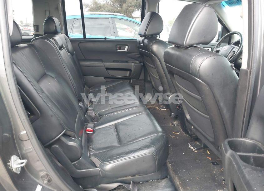 Photo 8 of 2011 Honda Pilot TOURING (VIN 5FNYF3H96BB019825)