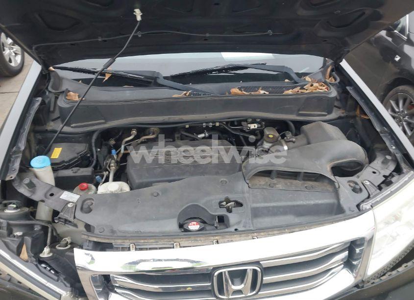 Photo 10 of 2012 Honda Pilot TOURING (VIN 5FNYF3H96CB021639)