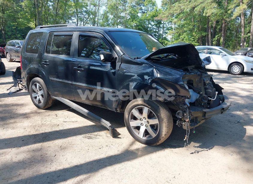 2013 Honda Pilot TOURING (VIN 5FNYF3H96DB011470) main photo