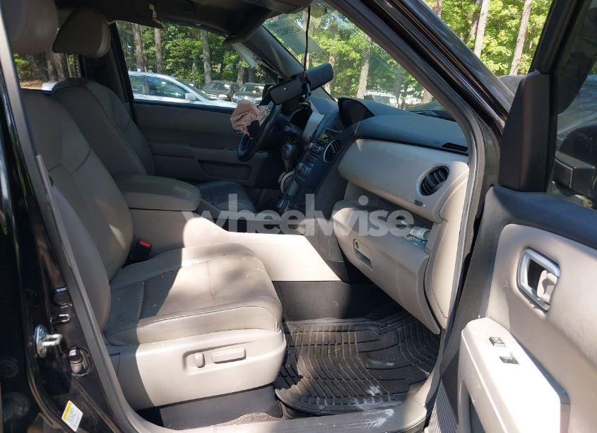 Photo 5 of 2013 Honda Pilot TOURING (VIN 5FNYF3H96DB011470)