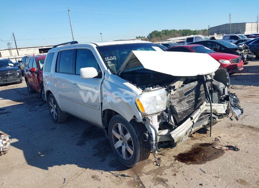 2013 Honda Pilot TOURING (VIN 5FNYF3H96DB023473) main photo