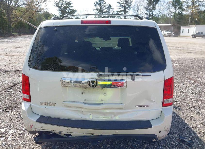 Photo 16 of 2011 Honda Pilot TOURING (VIN 5FNYF3H97BB008655)