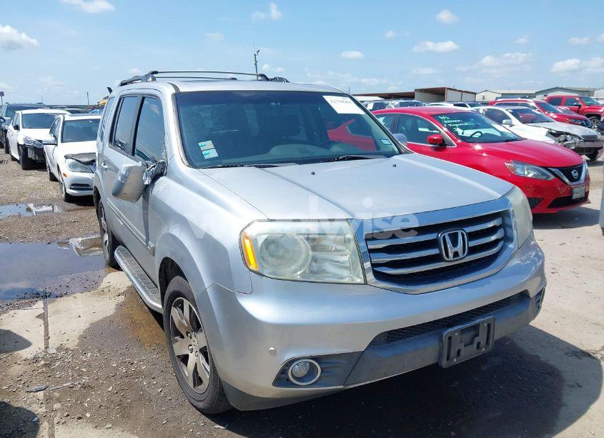 2012 Honda Pilot TOURING (VIN 5FNYF3H97CB023450) main photo