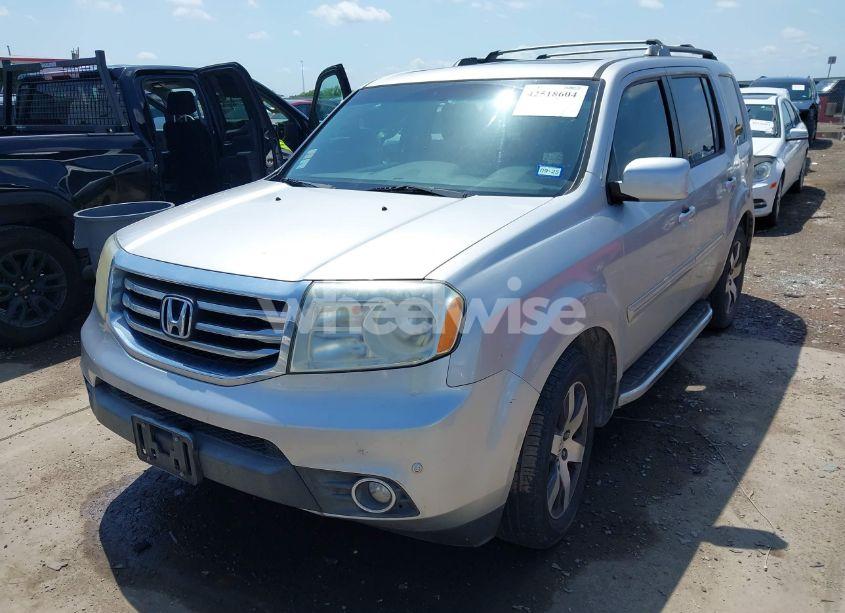 Photo 2 of 2012 Honda Pilot TOURING (VIN 5FNYF3H97CB023450)