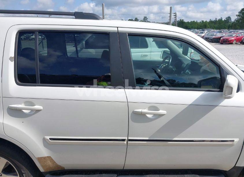 Photo 13 of 2012 Honda Pilot TOURING (VIN 5FNYF3H97CB032603)