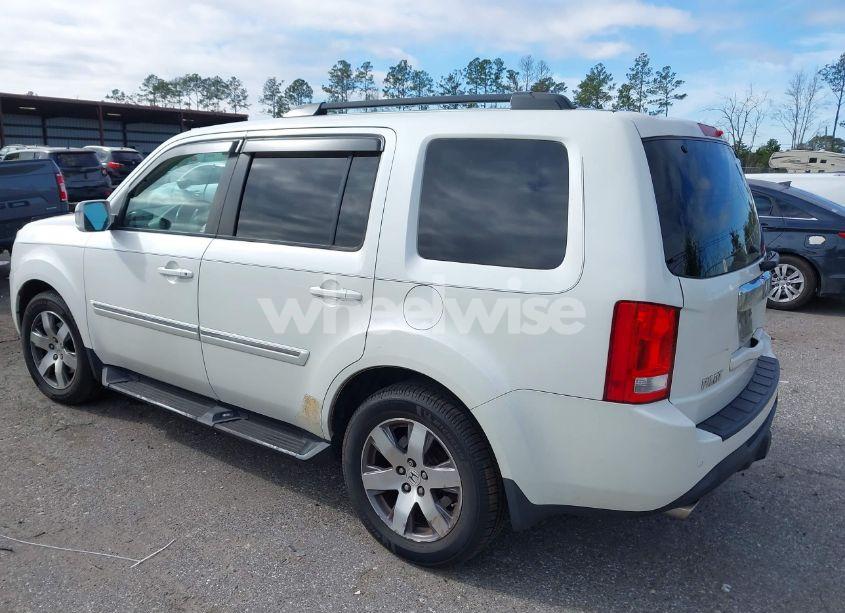 Photo 3 of 2014 Honda Pilot TOURING (VIN 5FNYF3H97EB020048)