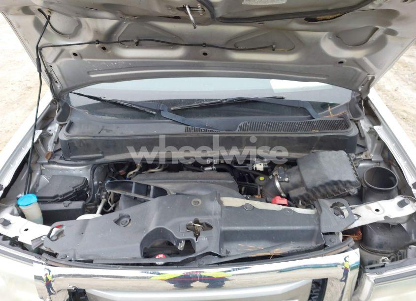 Photo 10 of 2011 Honda Pilot TOURING (VIN 5FNYF3H98BB048050)