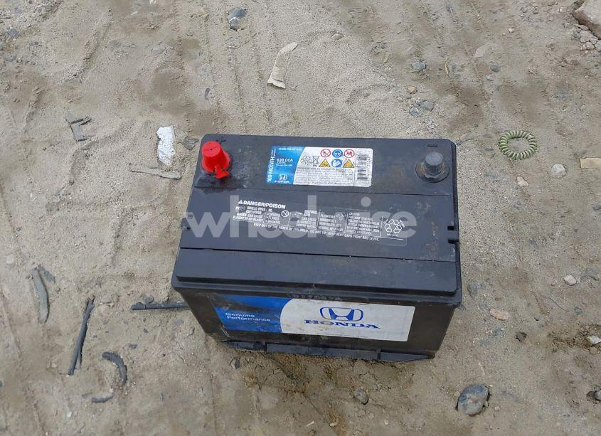 Photo 12 of 2011 Honda Pilot TOURING (VIN 5FNYF3H98BB048050)