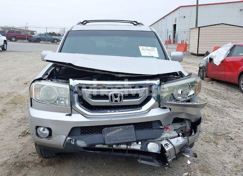Photo 13 of 2011 Honda Pilot TOURING (VIN 5FNYF3H98BB048050)
