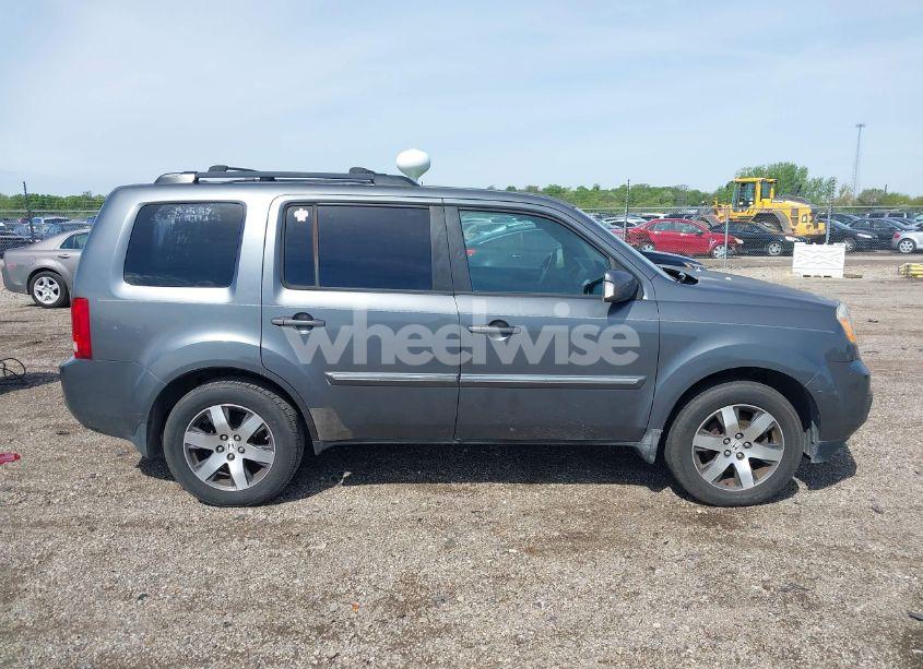 Photo 13 of 2012 Honda Pilot TOURING (VIN 5FNYF3H98CB027068)