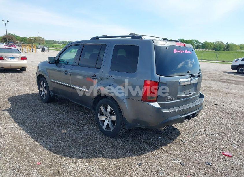 Photo 3 of 2012 Honda Pilot TOURING (VIN 5FNYF3H98CB027068)