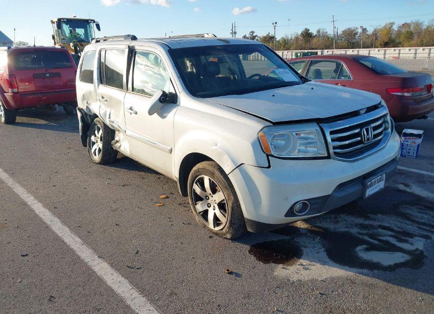 2012 Honda Pilot TOURING (VIN 5FNYF3H98CB027278) main photo