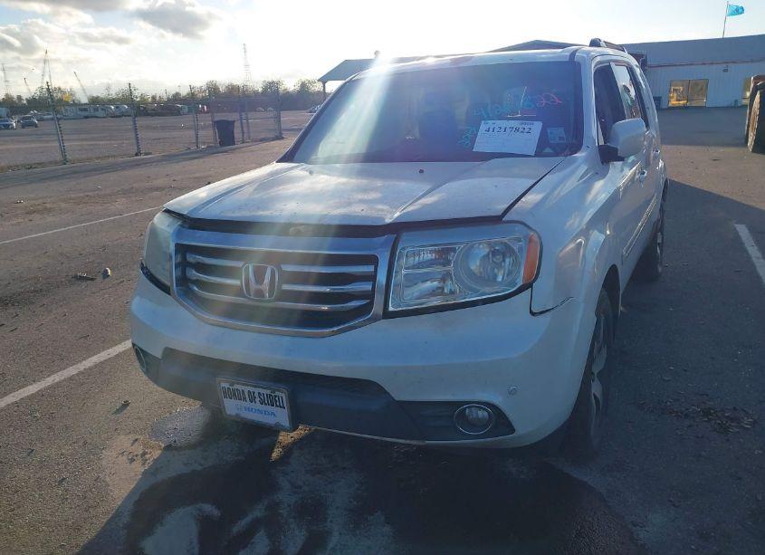 Photo 12 of 2012 Honda Pilot TOURING (VIN 5FNYF3H98CB027278)
