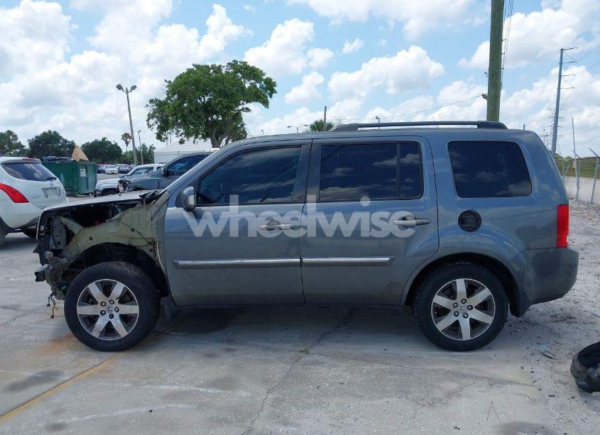 Photo 15 of 2013 Honda Pilot TOURING (VIN 5FNYF3H98DB006805)