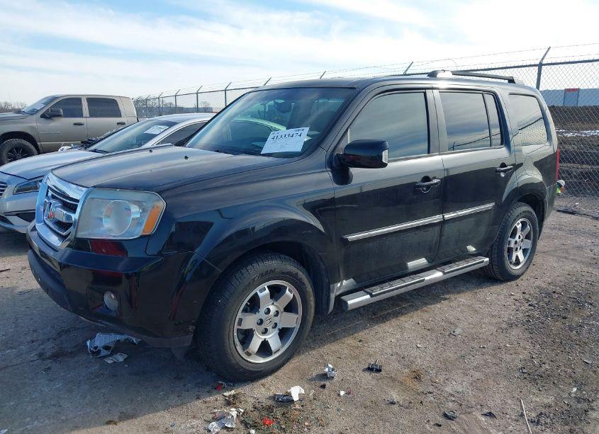 Photo 2 of 2010 Honda Pilot TOURING (VIN 5FNYF3H99AB023382)