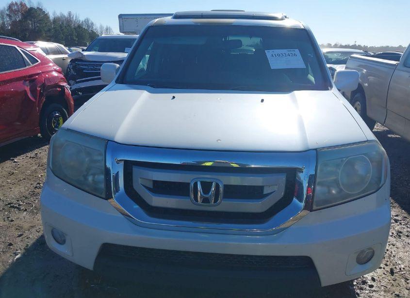 Photo 12 of 2011 Honda Pilot TOURING (VIN 5FNYF3H99BB045951)