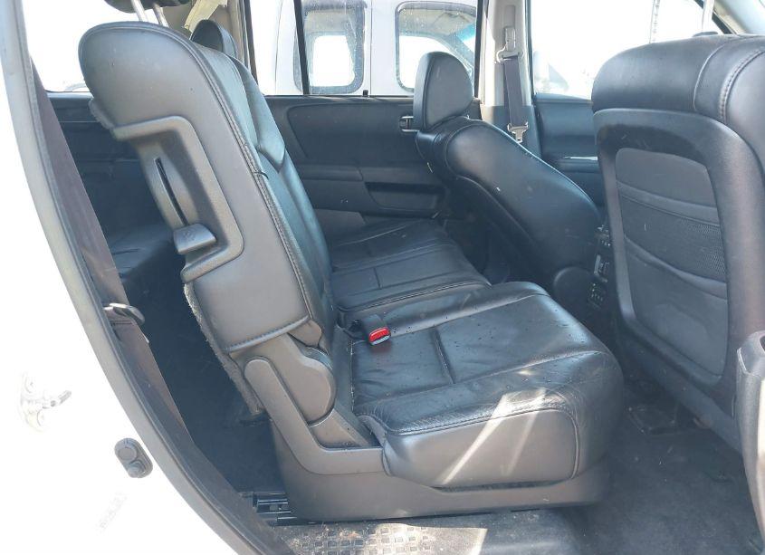 Photo 8 of 2011 Honda Pilot TOURING (VIN 5FNYF3H99BB045951)
